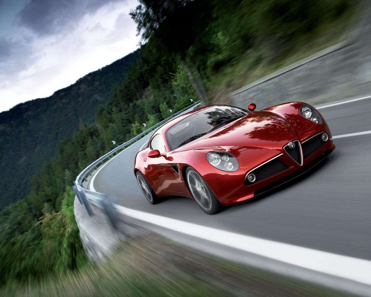 Alfa Romeo 8C