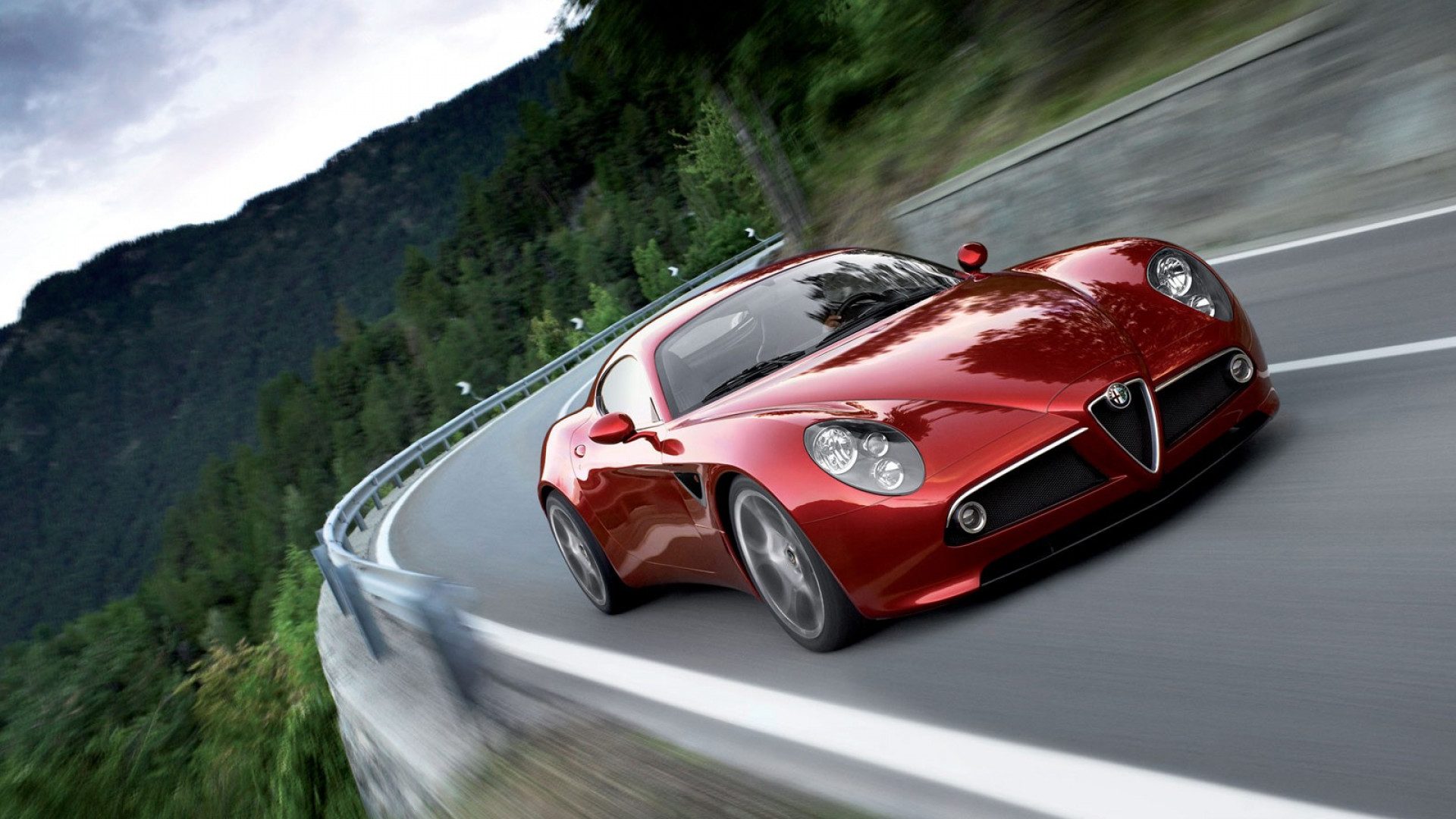 Alfa Romeo 8C