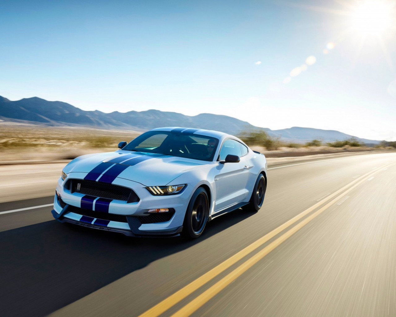 Ford Mustang Shelby GT350R Blanco