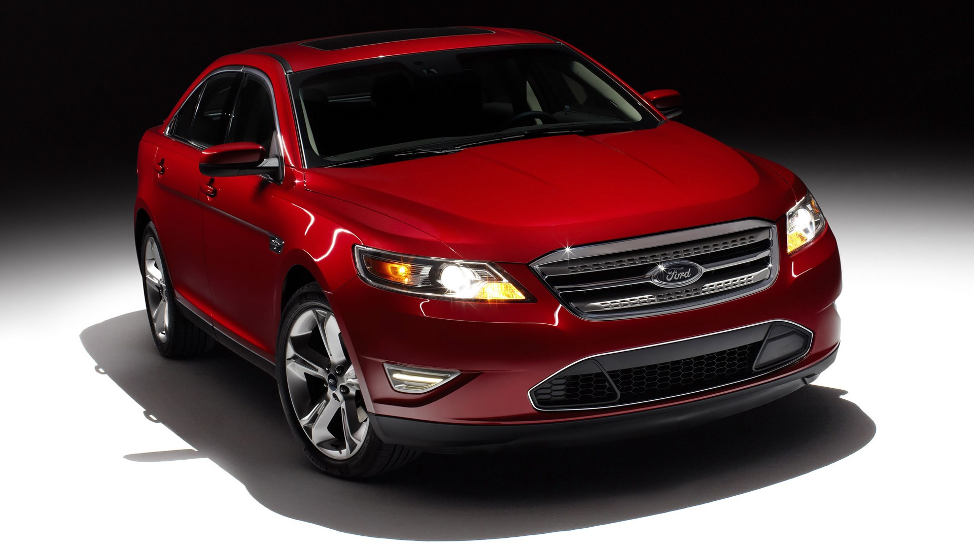 Ford Taurus SHO