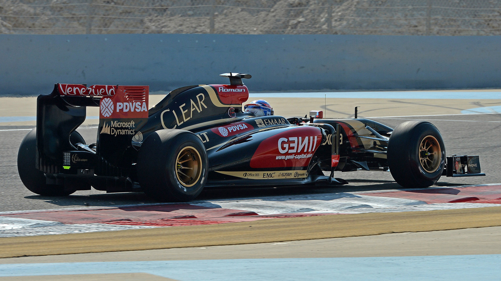 Lotus e22