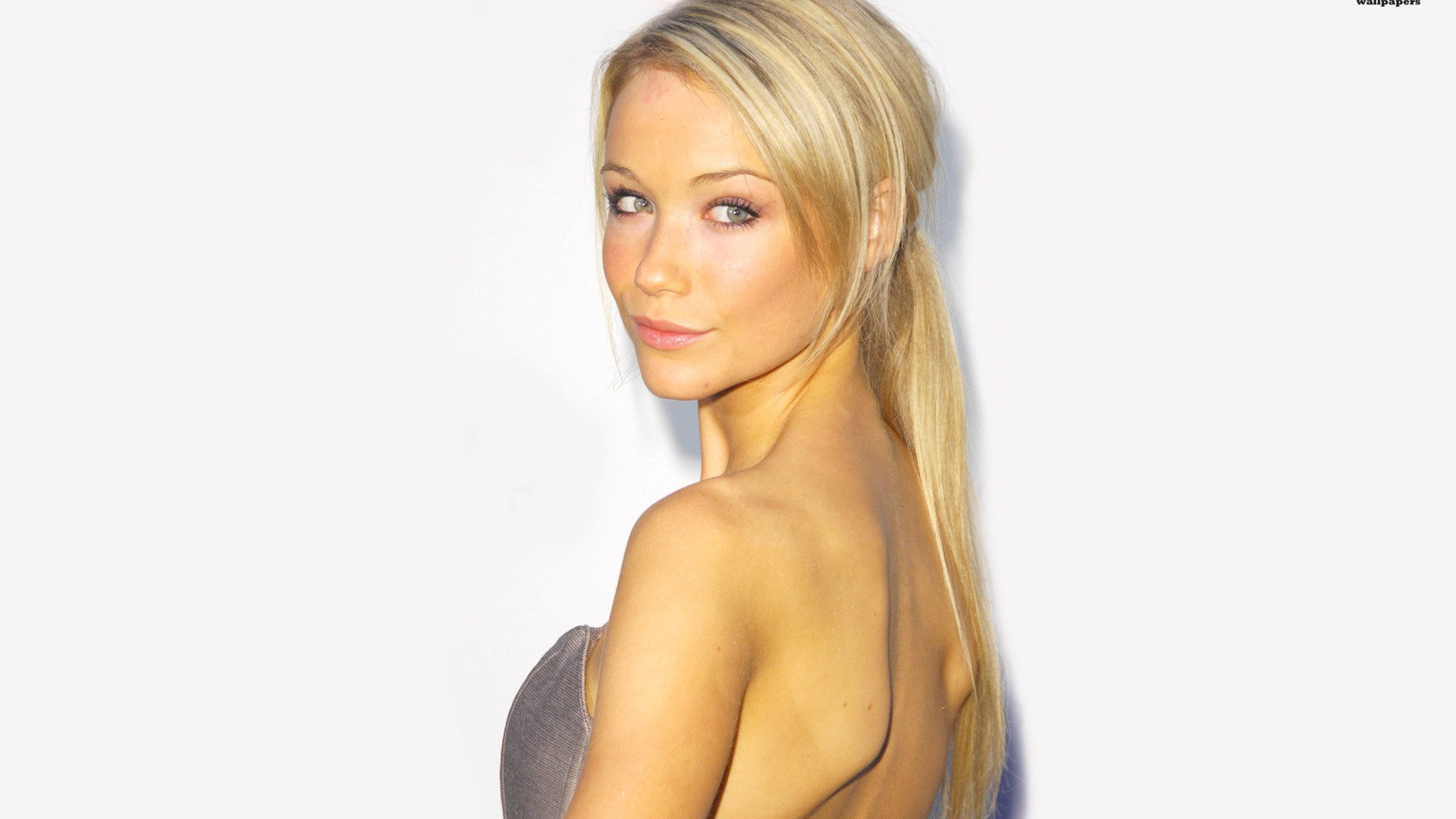 Katrina Bowden