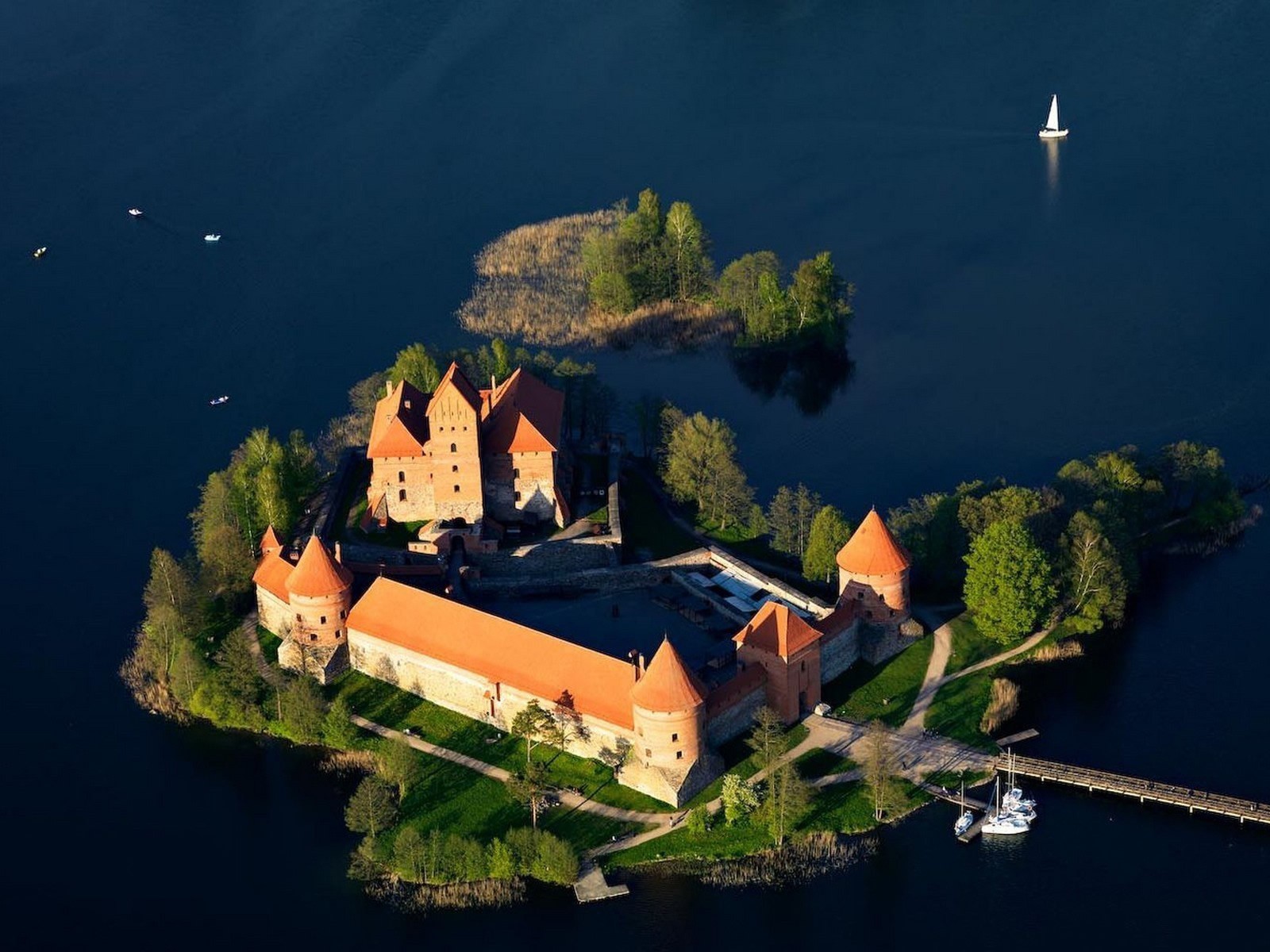 Castillo en isla de Trakai