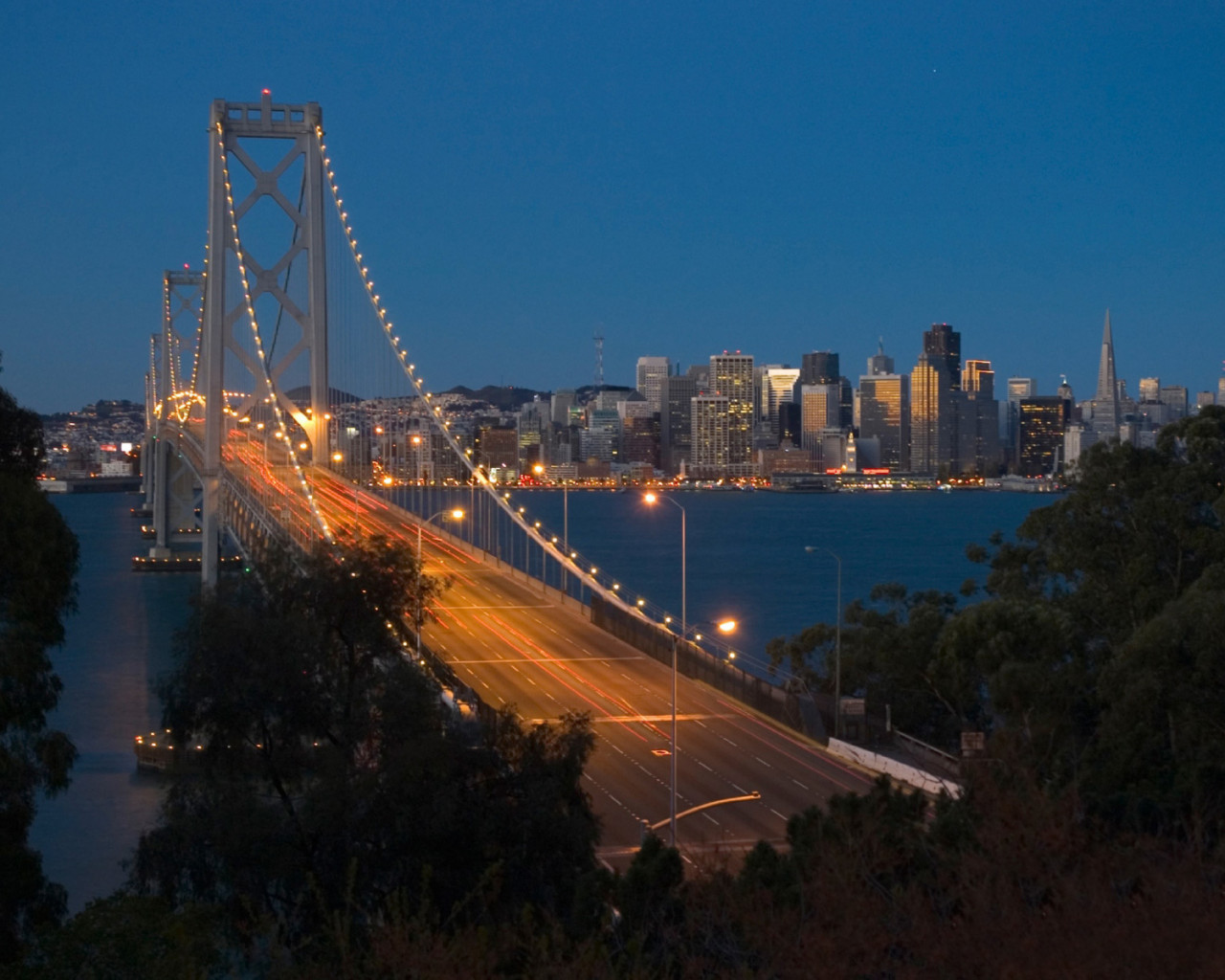 Puente en la bahia de San Francisco